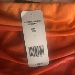 Bebe eden printed ruched mesh skirt